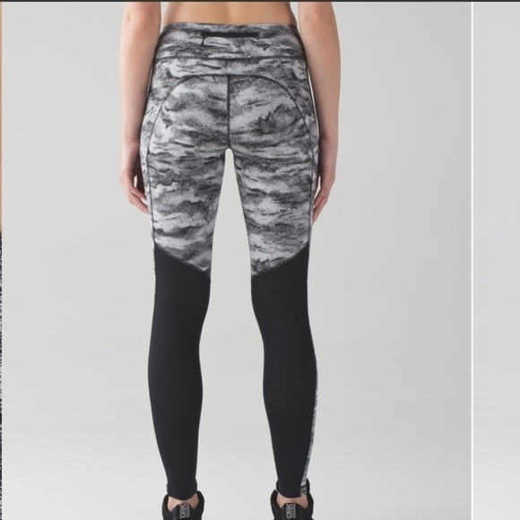 lululemon Speed Tight V Power Luxtreme Hazy Days Legging - Picture 4 of 16